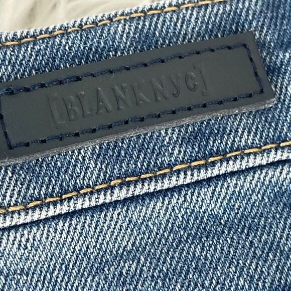 Blank NYC The Barrow Vintage High Rise Shorts Sz 28 - Picture 9 of 12